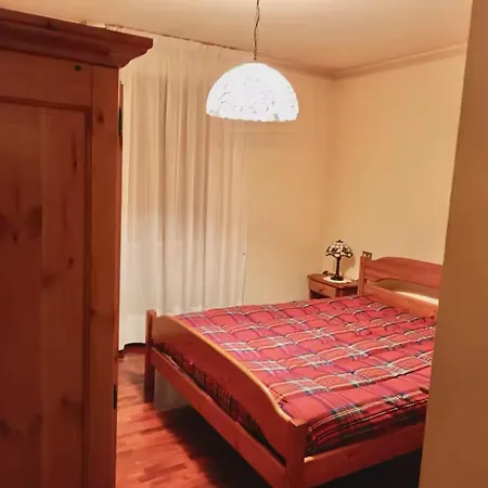 Simona's شقة أسياجو